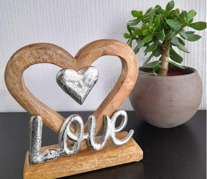 Herz Love aus Holz und Metall 21 cm