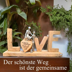 Schriftzug Love 50x24cm mit personalisiertem Holzherz